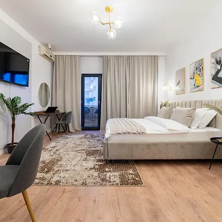 Square Haven - Modern With Ac דירה