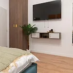 Square Haven A شقة بوخارست